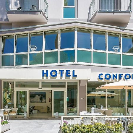 Hotel Confort Ріміні Екстер'єр фото