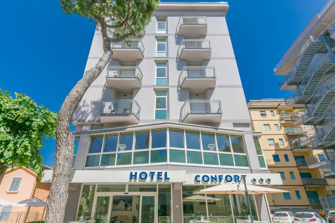 Hotel Confort Ріміні Екстер'єр фото